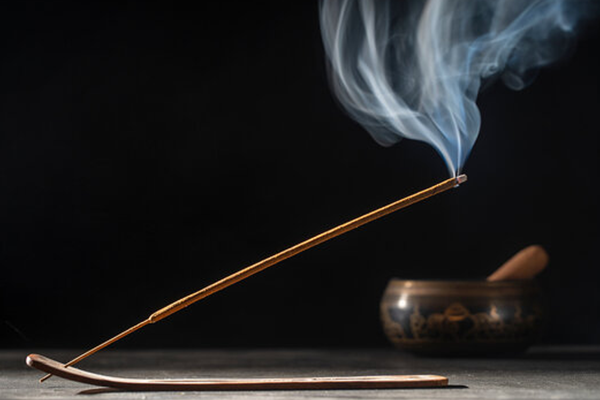 Benefits of meditating with incense sticks and dhoop sticks
